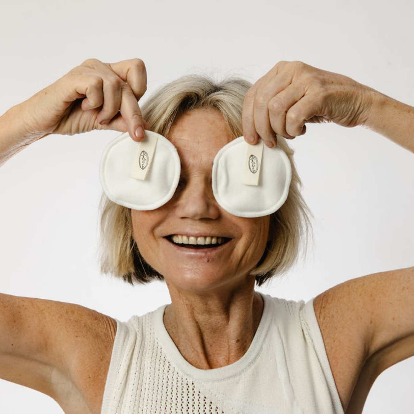 
                  
                    Bamboo + Cotton Makeup Pads by Pure Body Skin - photo 4
                  
                