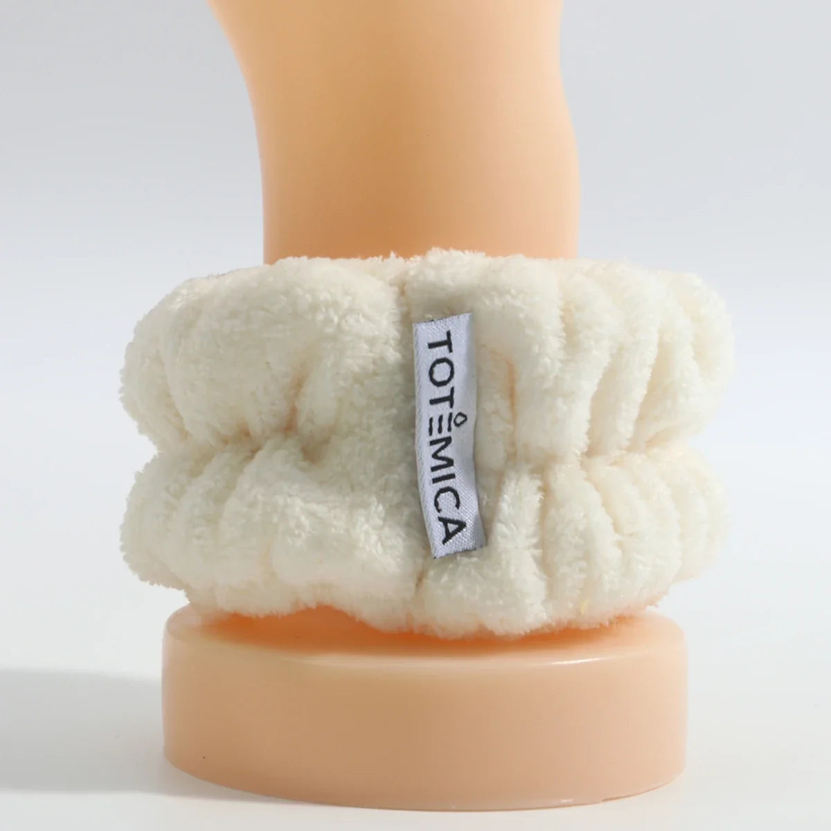 
                  
                    Totemica Spa Headband & Wristband Peekaboo by Pure Body Skin - photo 12
                  
                